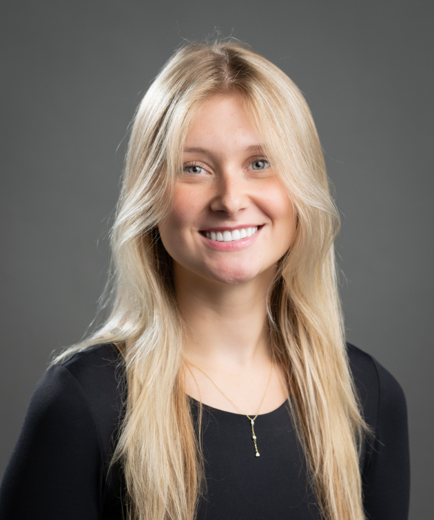 Photo of Simone Nowinski